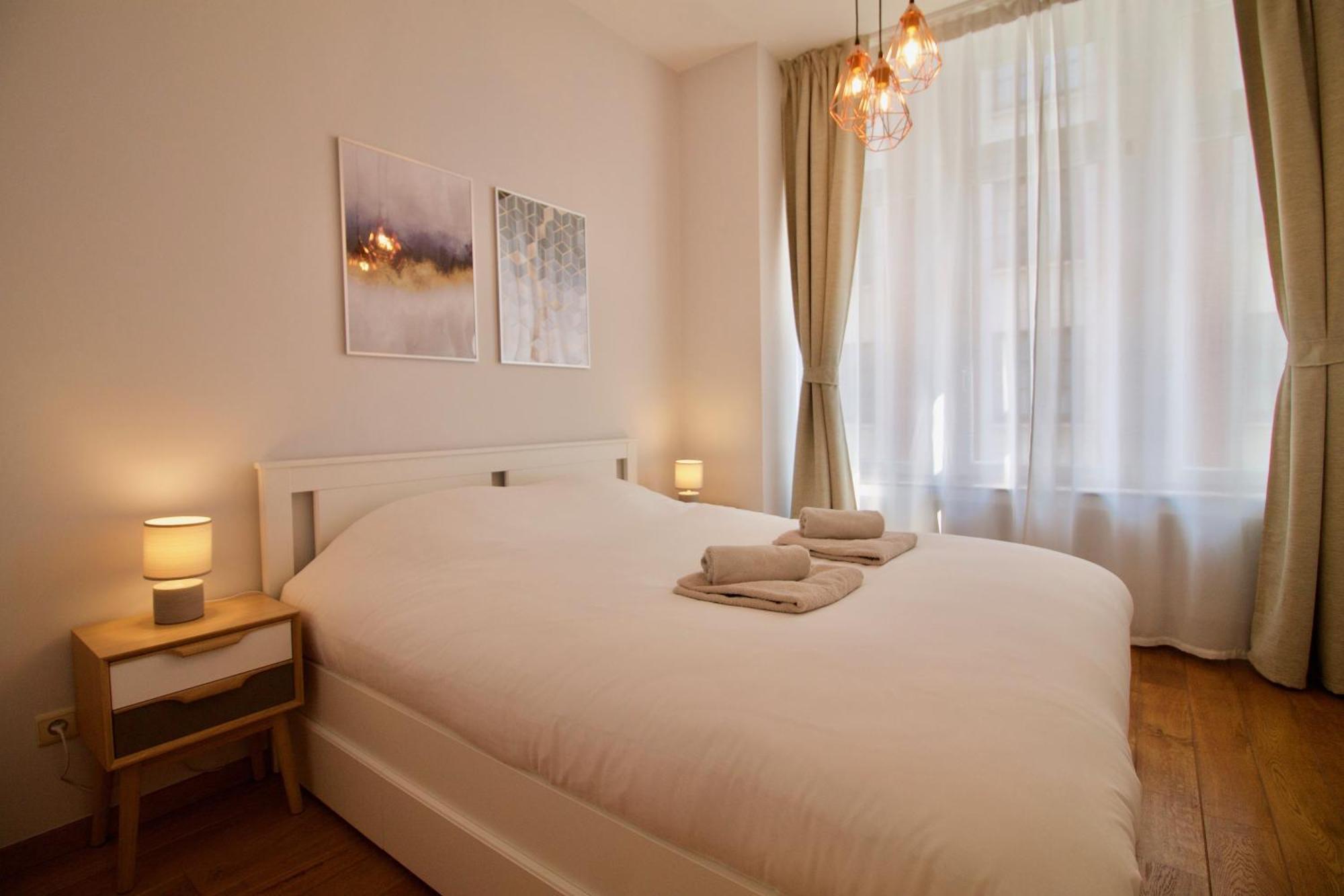 Heart Of Grand Place - Stunning 3Br Triplex Брюссель Екстер'єр фото