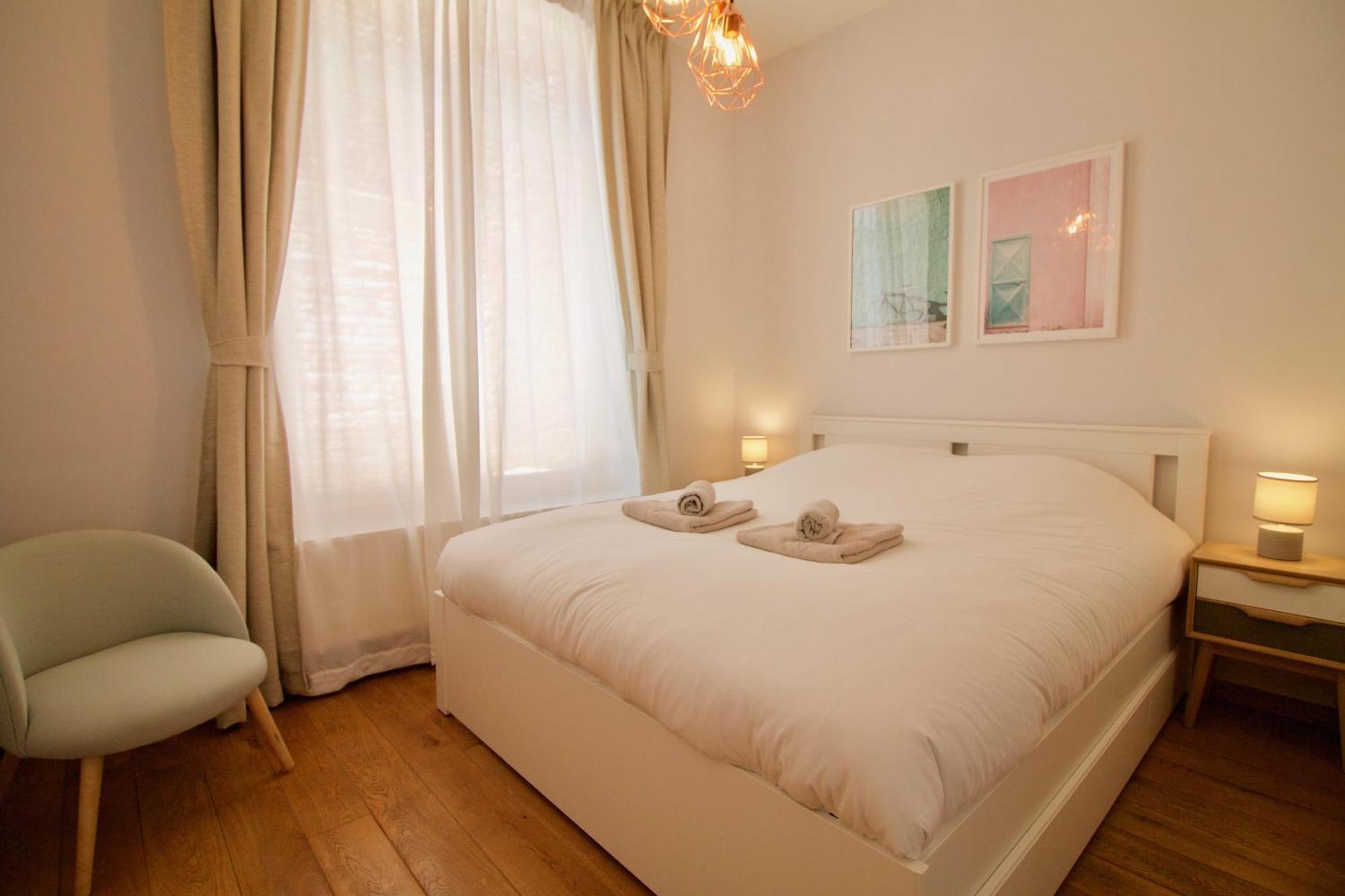 Heart Of Grand Place - Stunning 3Br Triplex Брюссель Екстер'єр фото